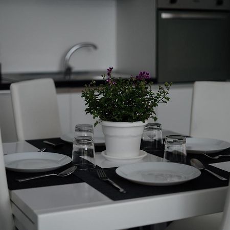Domus Residence - Orazio - Bari Bagian luar foto