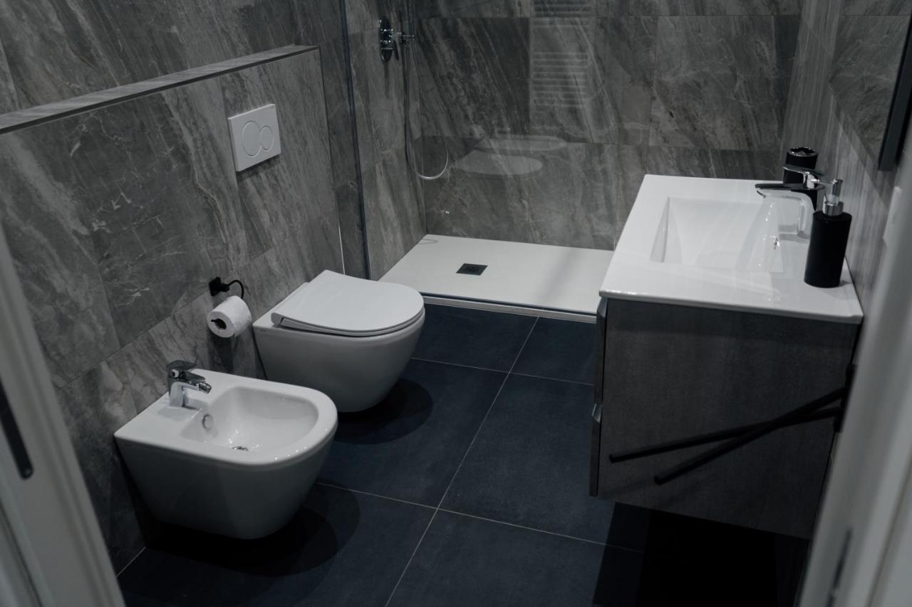 Domus Residence - Orazio - Bari Bagian luar foto
