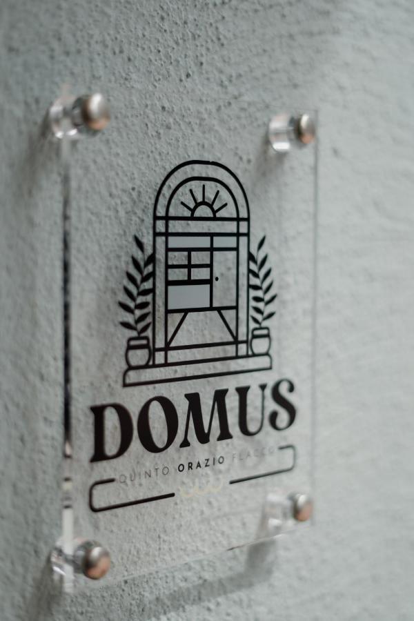 Domus Residence - Orazio - Bari Bagian luar foto